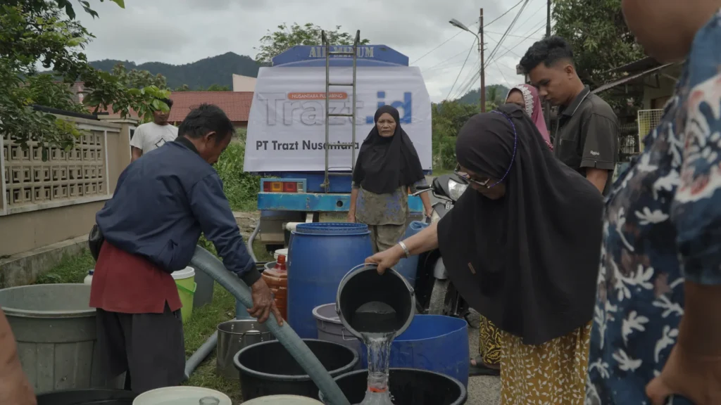 Melalui Program CSR, Trazt Nusantara Plumbing Salurkan Bantuan Air Bersih untuk Korban Banjir Sumatra